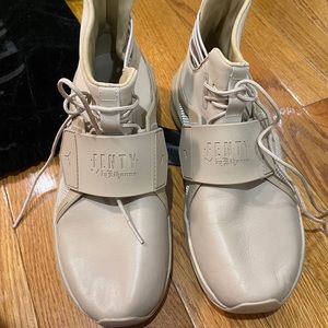Fenty by Rihanna puma trainer hi leather